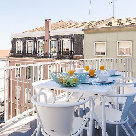Joivy Joyful 2Br Apt With Terrace Nearby Sao Bento Palace Lisbona Esterno foto